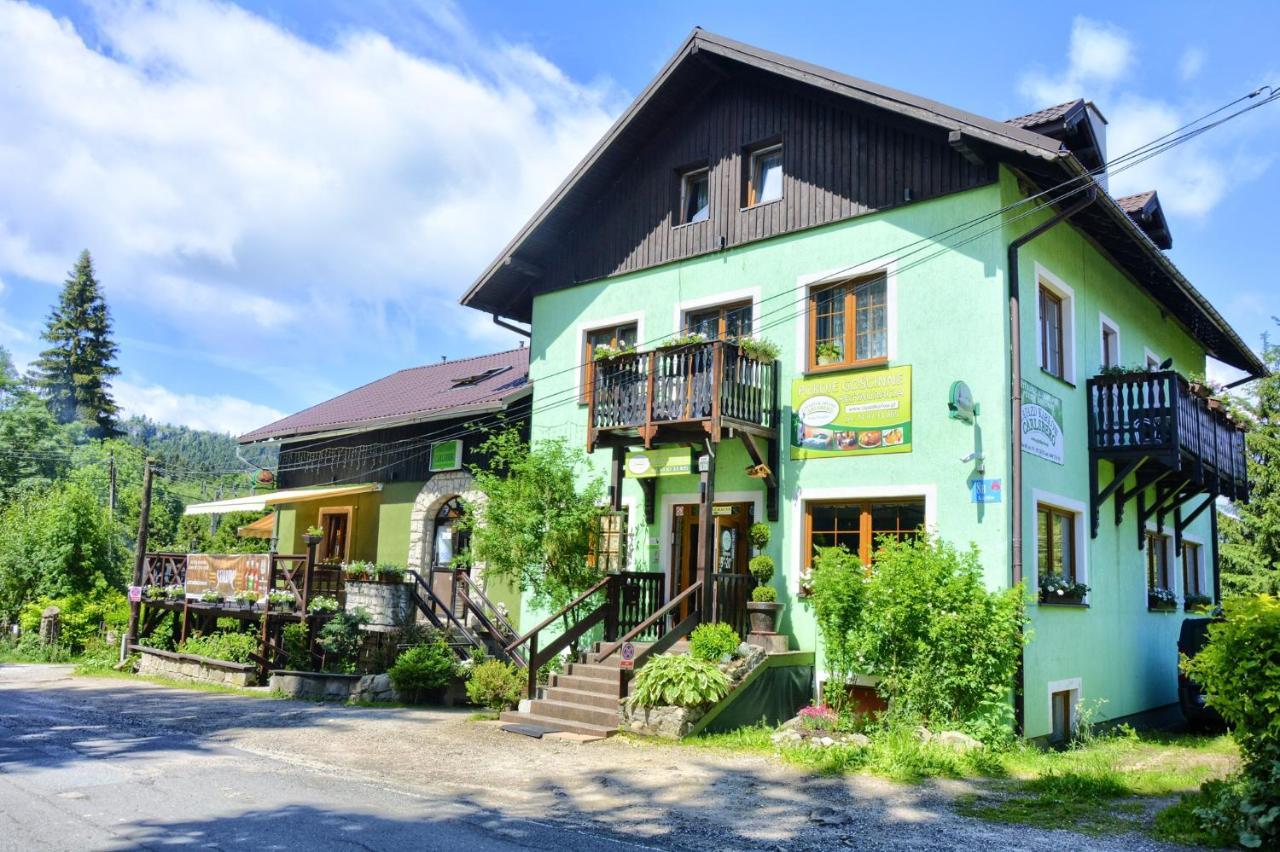 Zajazd Karlow Restauracja & Pokoje Goscinne Esterno foto