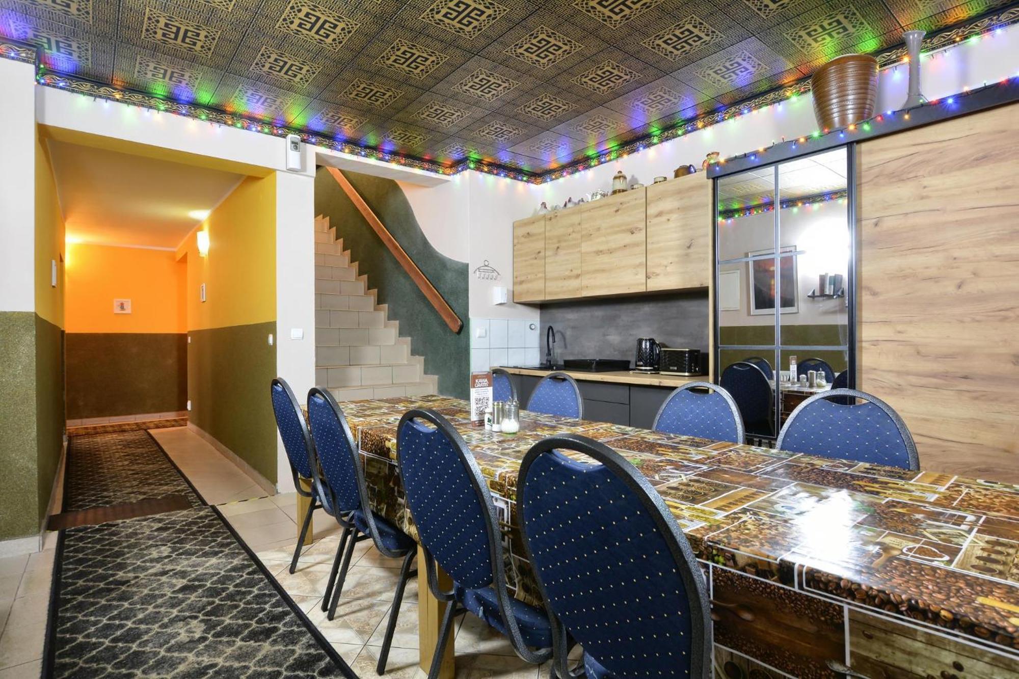 Zajazd Karlow Restauracja & Pokoje Goscinne Esterno foto